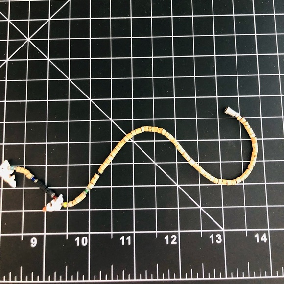 Vintage Heishi Fetish Animal Necklace & Unakite Bracelet - Picture 13 of 16